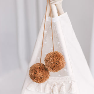 „Pom Pom Teepee“ palapinės tvarsčiai – dekoratyviniai „PomPoms“ |Spalva: ruda