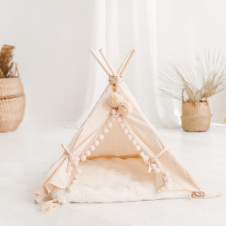 MINICAMP Teepee Tent for Cats, Dogs & Rabbits in Ecru with Faux Fur Mat – Sizes XS, S, M, L